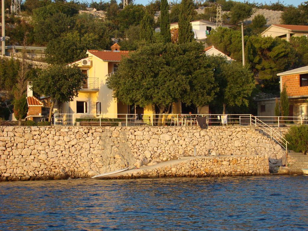 Apartmani Lisak Ugrina Barić Draga Εξωτερικό φωτογραφία